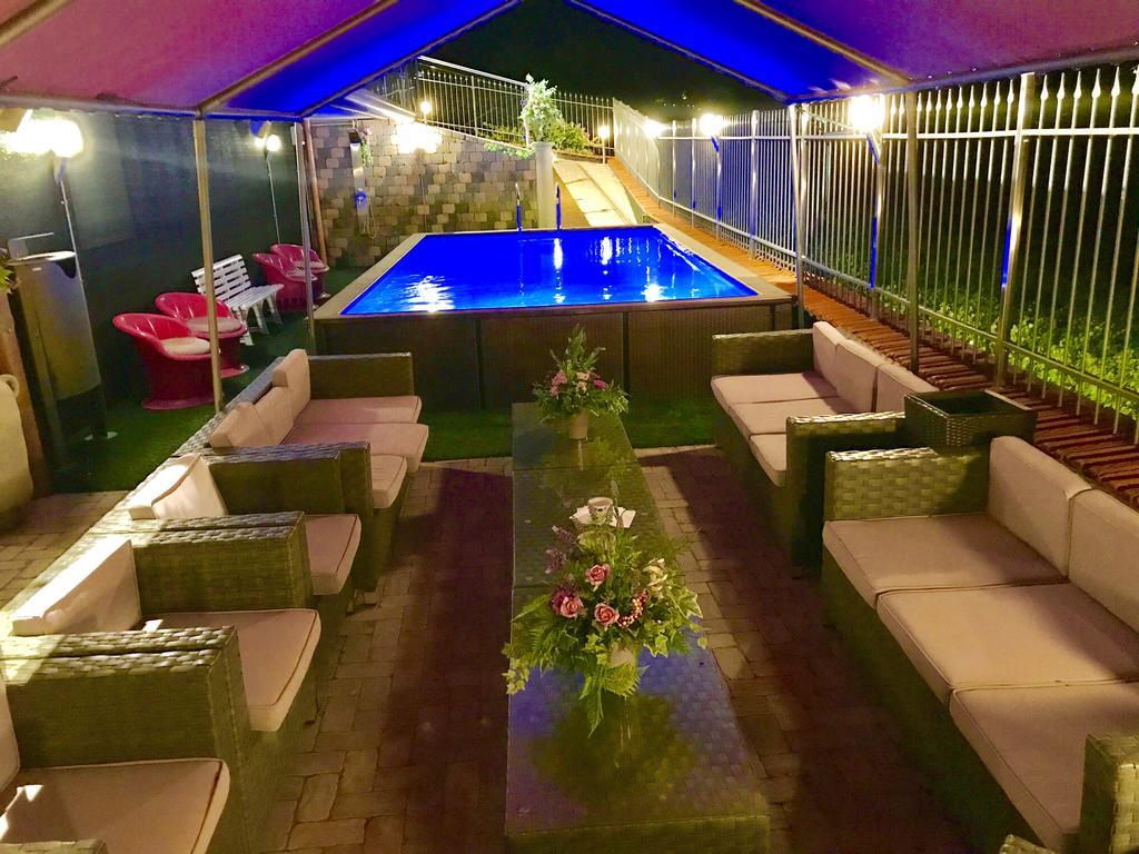 Wellness Suite Na' Canuna' Roddi Exterior foto