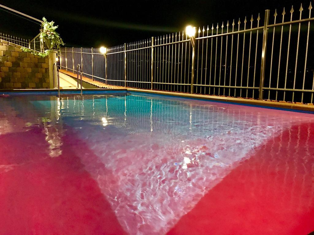 Wellness Suite Na' Canuna' Roddi Exterior foto